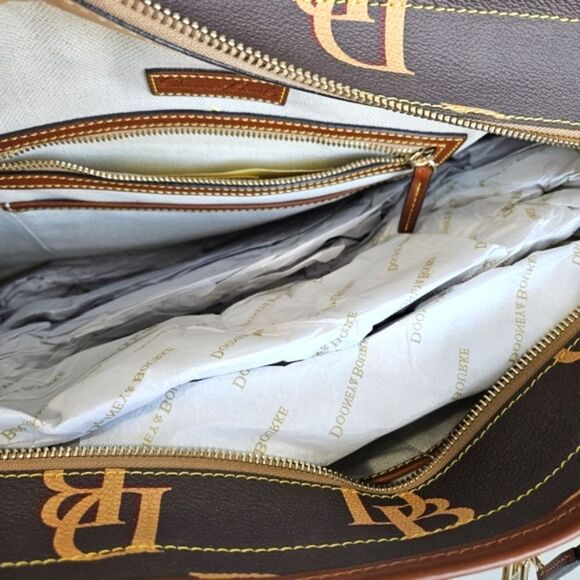 NWT Dooney & Bourke | DB Logo Monogram Large Tote - Picture 6 of 6